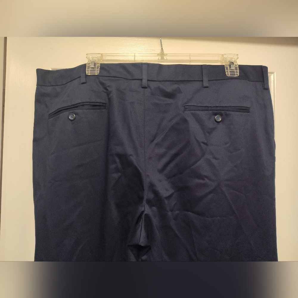 Docker's Classic Navy Blue Pants - Picture 4 of 9